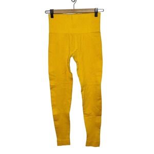 SET Active By Madelyn Cline Sculptflex Seamless Leggings Yellow Women’s Small